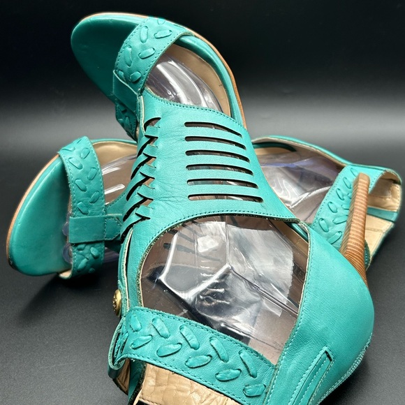 Guess GW Corale Teal Green Gladiator Heel  Open Toe Sandals Size 9 NWOT - Picture 6 of 12